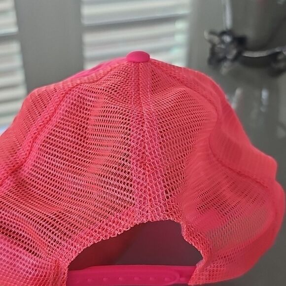 Hot pink hat OSFA - Picture 3 of 6